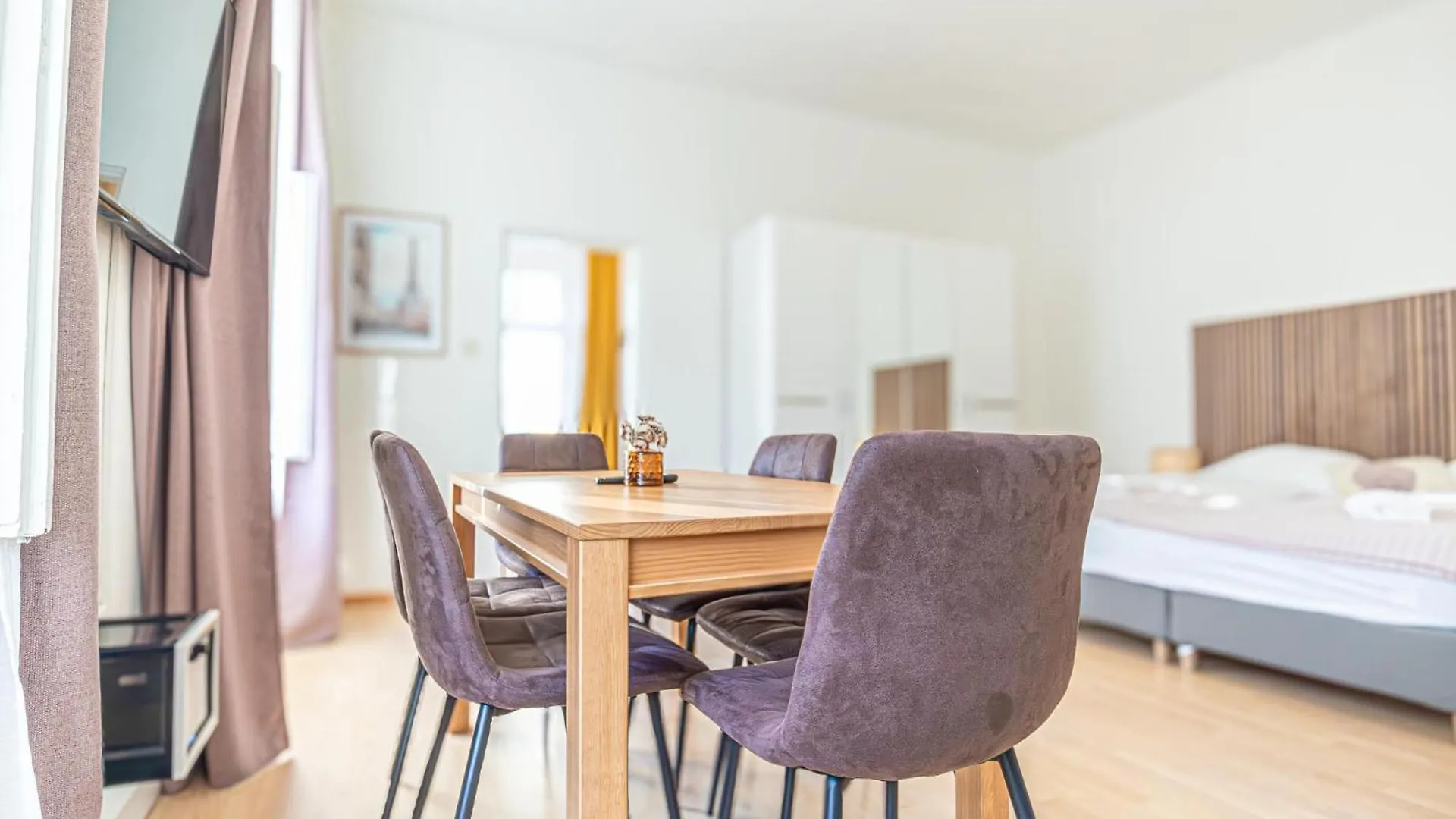 Desirable 2Br - Bookable For Longstays In Lockdown B Vienna Apartment